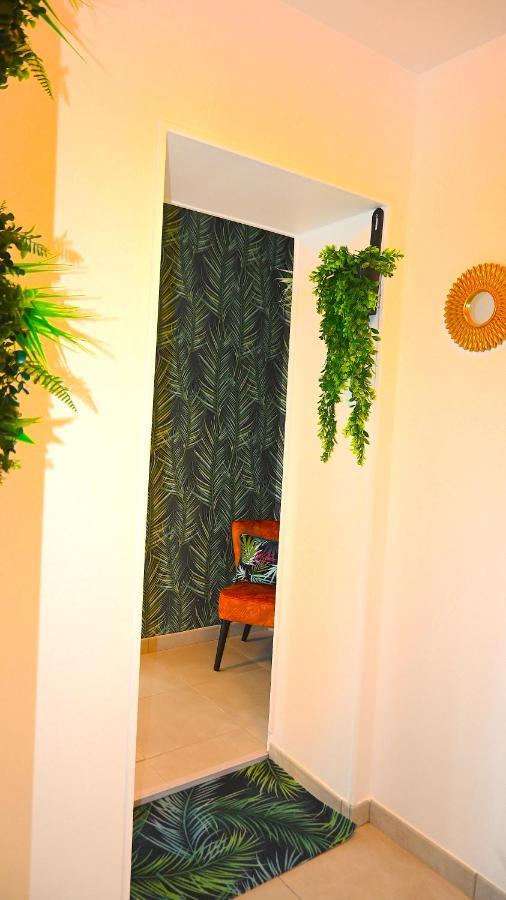 Apartamento Class&Tropical Appt 10Mn Aeroport Roissy Cdg Villeneuve-sous-Dammartin Exterior foto
